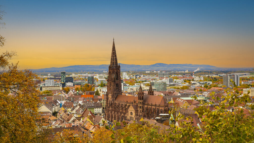 Münster skyline © iStock - asithorn Phuapankasemsuk