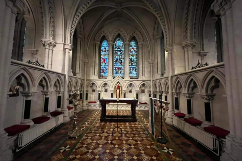 Interieur en binnenkant van Christ Church Cathedral in Dublin