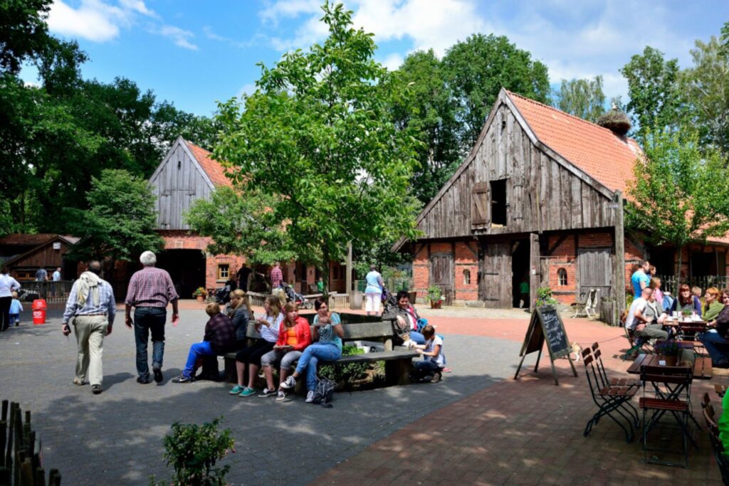 Geniet van lokale culinaire specialiteiten in Nordhorn | © Tierpark Nordhorn Franz Frieling