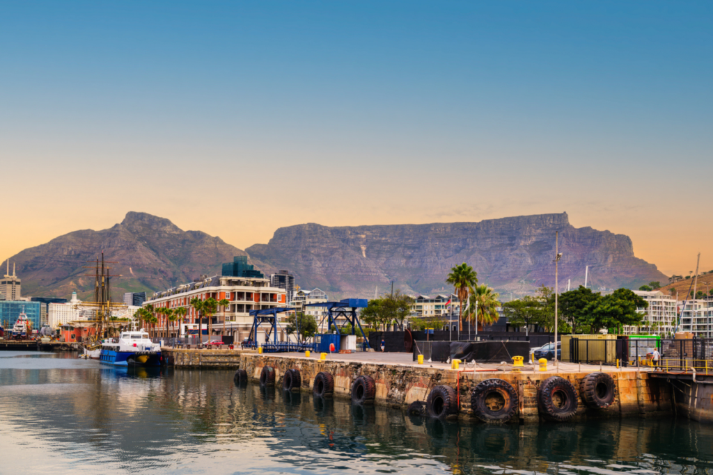 Victoria en Alfred Waterfront in Kaapstad met de Tafelberg op de achtergrond