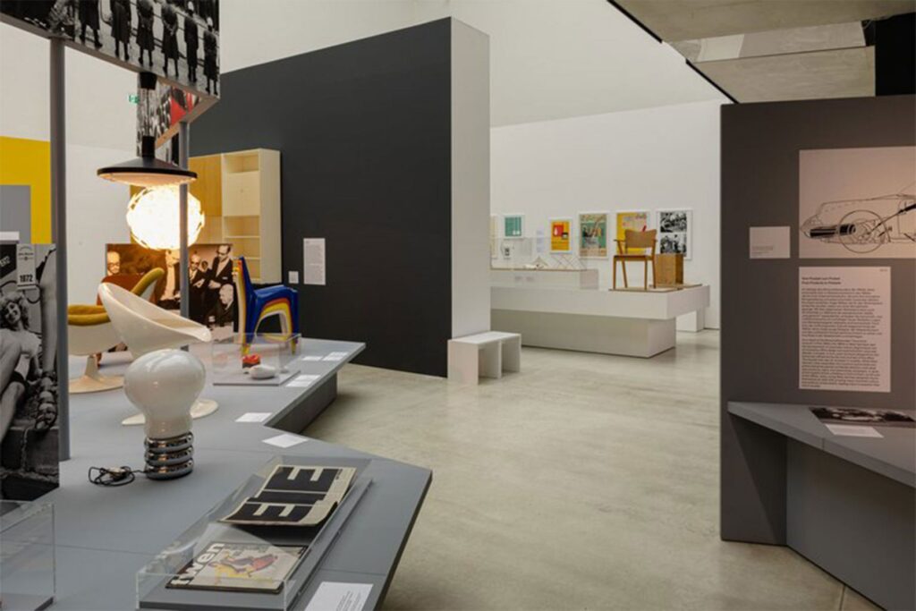 Expositie in de kunsthal in Lipsiusbau