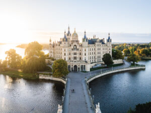 Schwerin: 10 tips voor een stedentrip tussen kastelen en meren