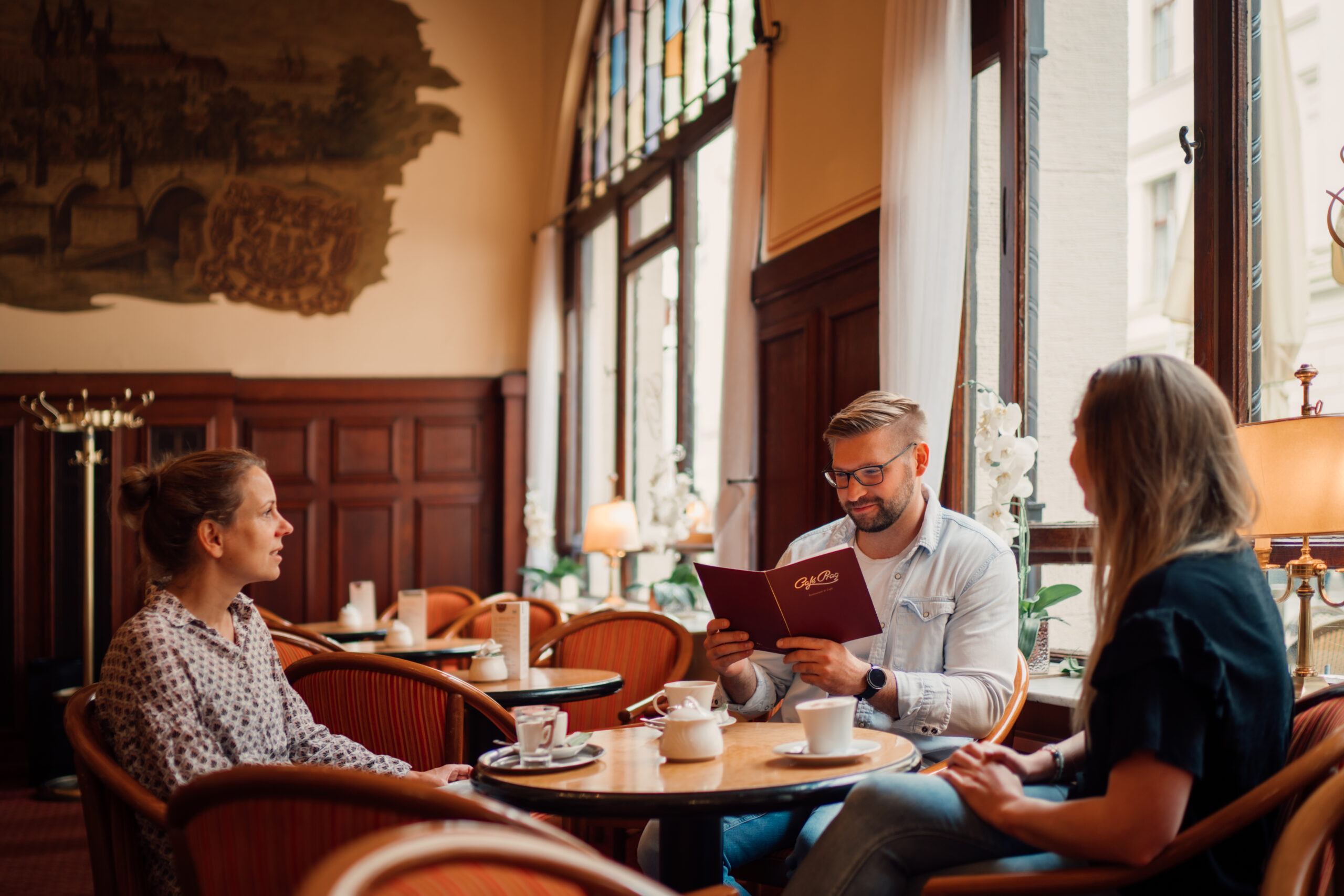 Koffie en taart bij Café Prag in Schwerin. © MV-T_Petermann